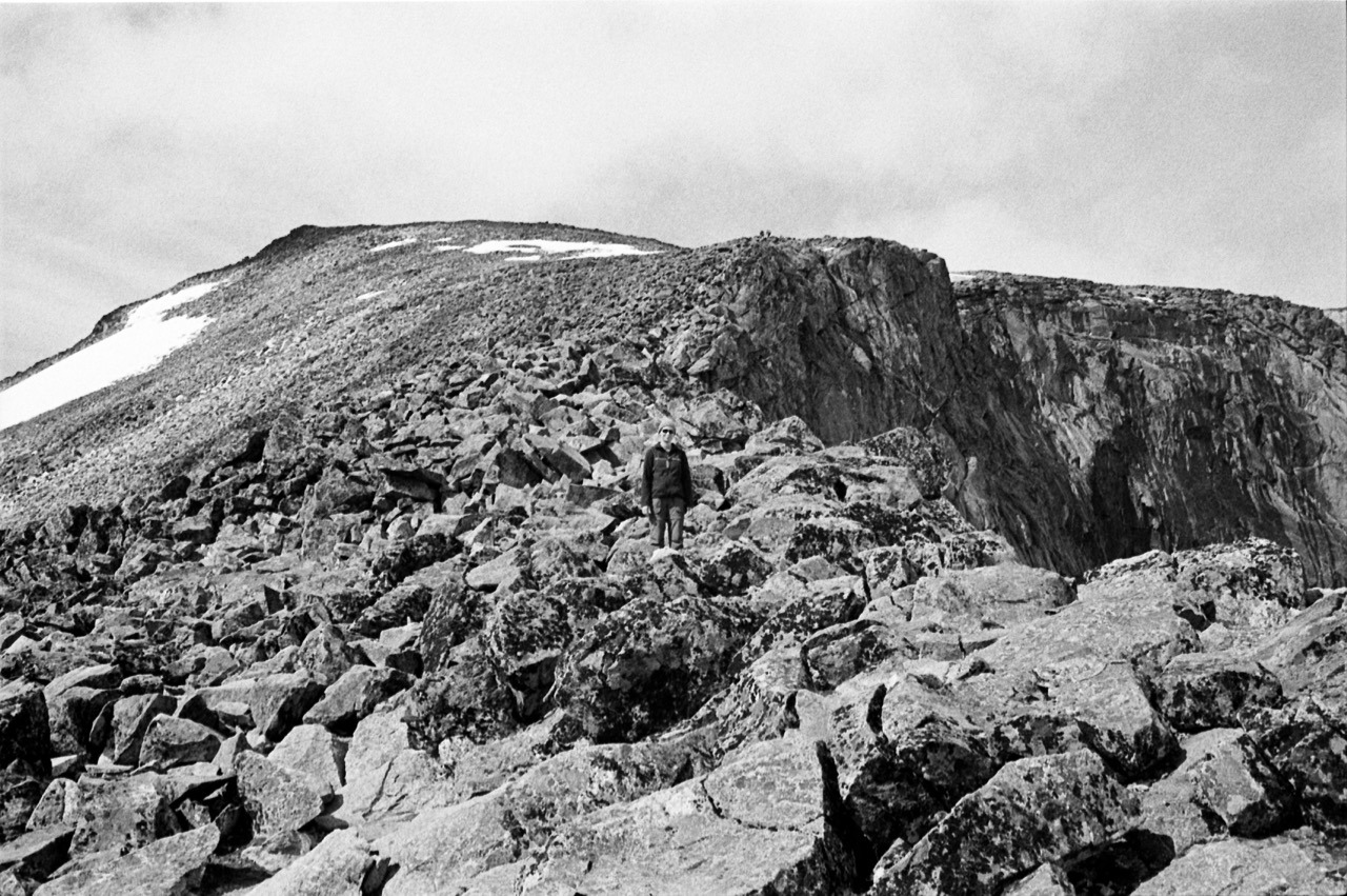 Climbing the Galdh&oslash;ppingen, Norway&rsquo;s highest mountain. Good weather, fantastic walk, stunning scenery. Thanks Jotunheimen, that was much better!