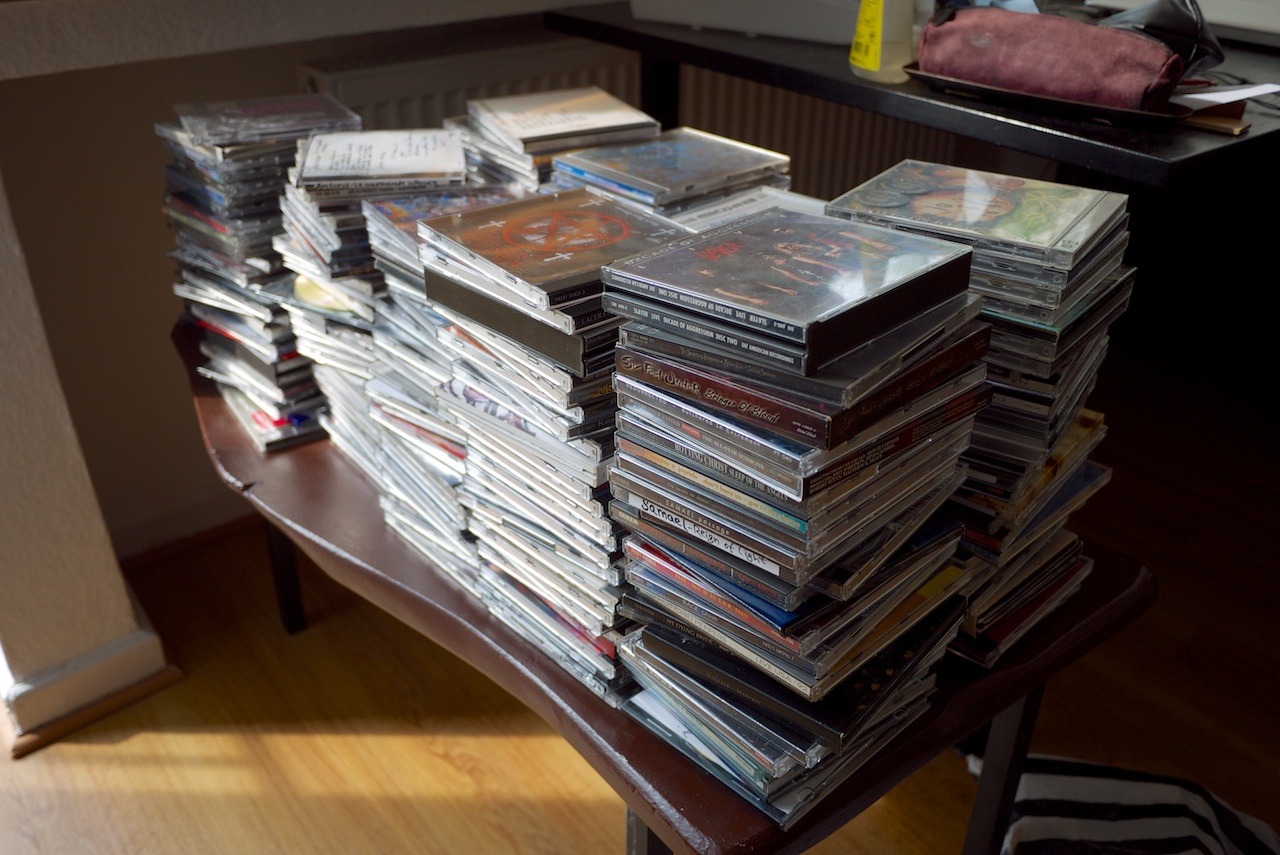 These photos were taken during my CD import- and archive-session a while back. It was time to copy the music from all the CDs onto my hard-drive that I didn&rsquo;t import before we left for Australia and New Zealand.
Since we left, we haven&rsquo;t been...