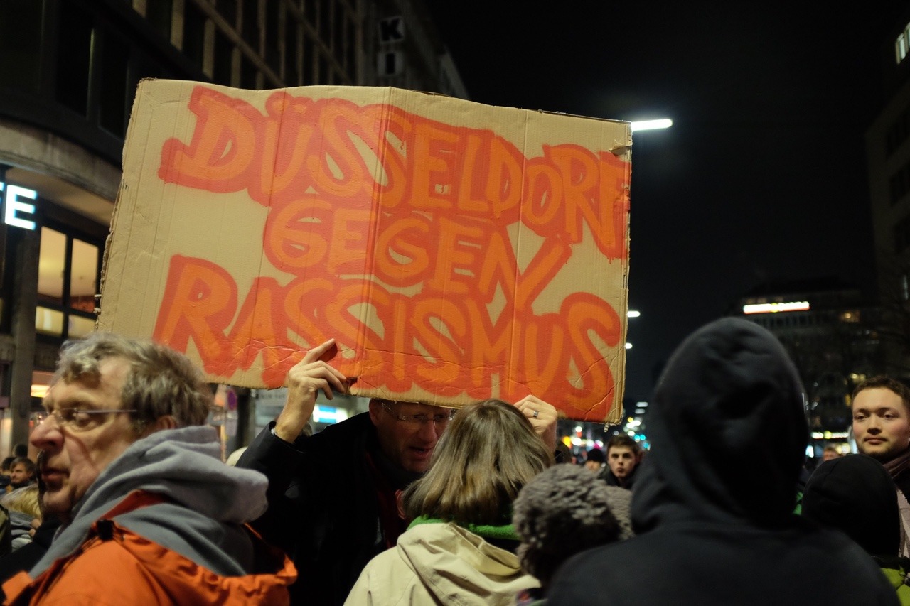 19/365
Auch heute hie&szlig; es wieder &ldquo;D&uuml;sseldorf gegen Rassismus&rdquo; auf der #noduegida Demo.