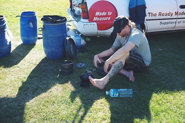 And now, a few more current photos from New Zealand: at the campground in Raetihi, preparing for the Whanganui Journey &ndash; a three-day canoe trip &ndash; and us on the river in our canoe.
All photos by @des-chain.