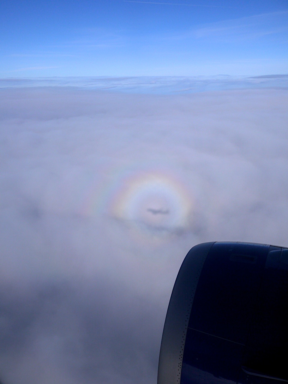 Plane halo on the way from DUS to LHR