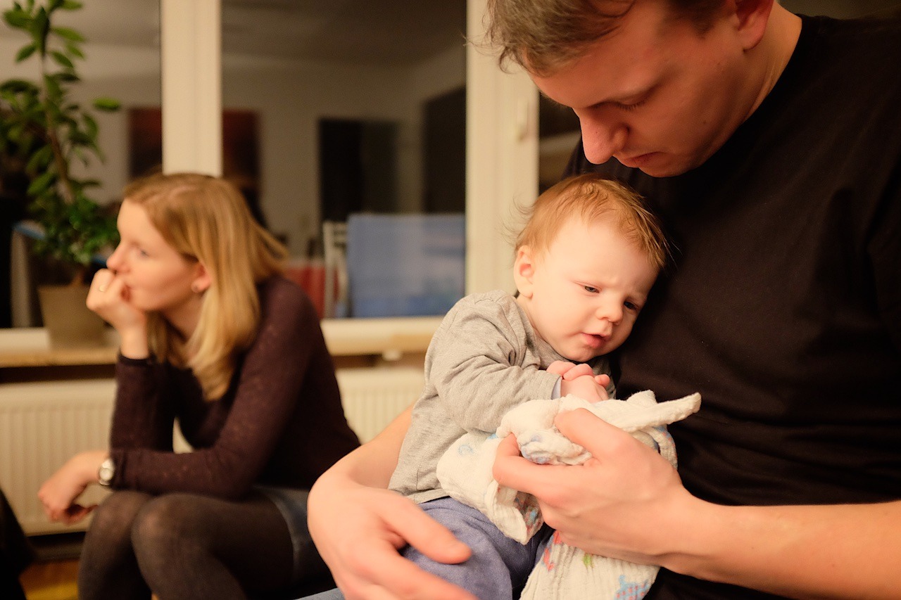 2/365
Sebastian and Imke came down for a visit from northern Germany, where they&rsquo;ve recently moved to. They brought along their 3-month old son Henning &ndash; and quite a few friends gathered at Andre&rsquo;s place to welcome them and have some coffee and cake.