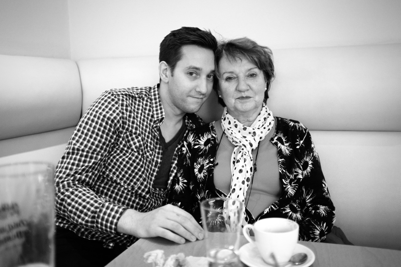 314/365: Alex came over for a spontaneous visit, and we surprised our mum.