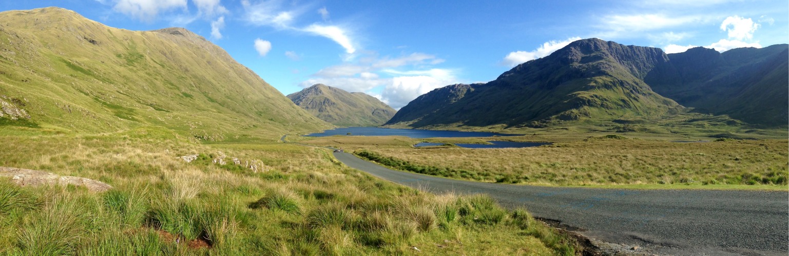 219/365: It was one of the seemingly rare days this summer that had really good weather for the whole day. So we went on a little road trip. We visited Kylemore Abbey, and explored yet another section of the Wild Atlantic Way. And driving along...