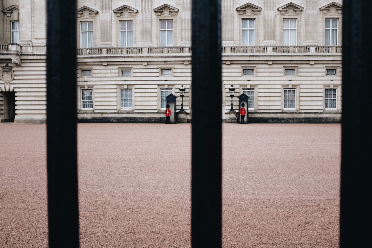 201/365
Yesterday:
&bull; Tower of London and Tower Bridge
&bull; Buckingham Palace
&bull; Harrods
Proper touris.