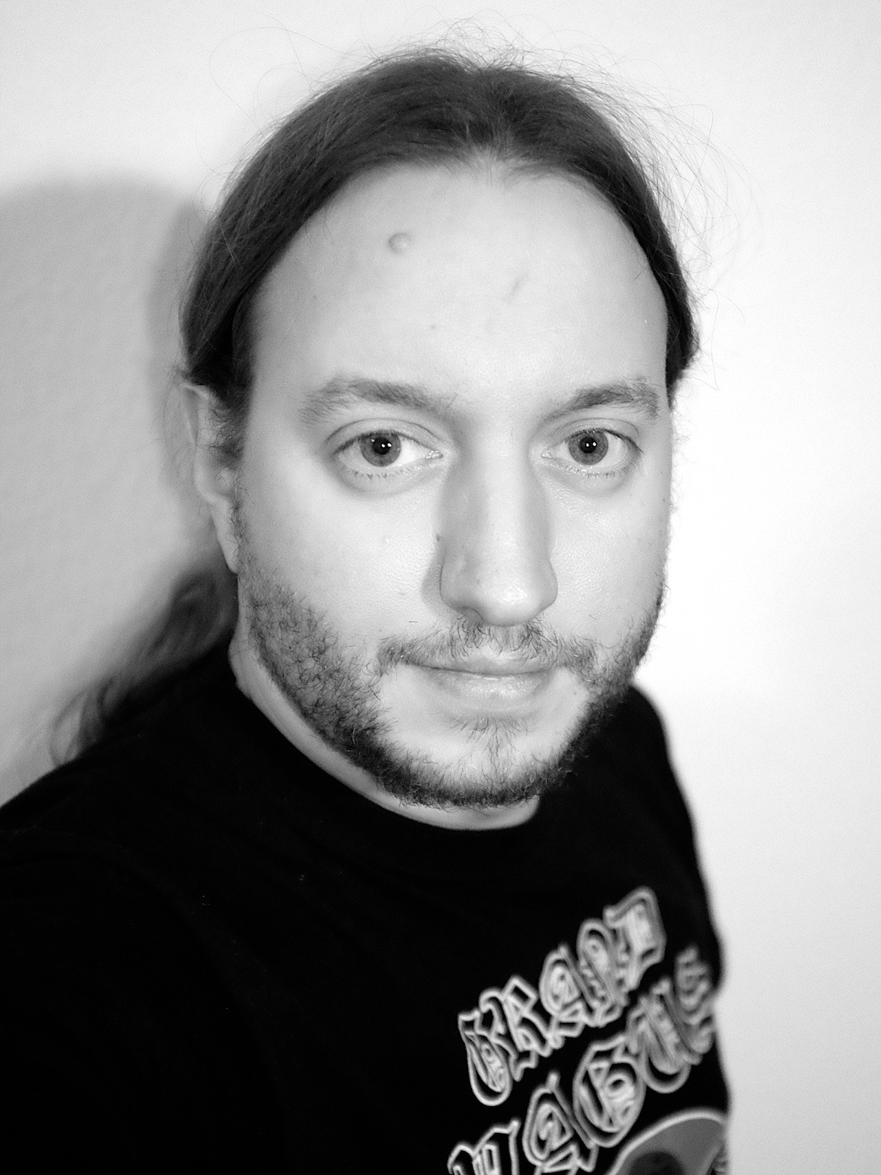 11/365
Self-portrait.