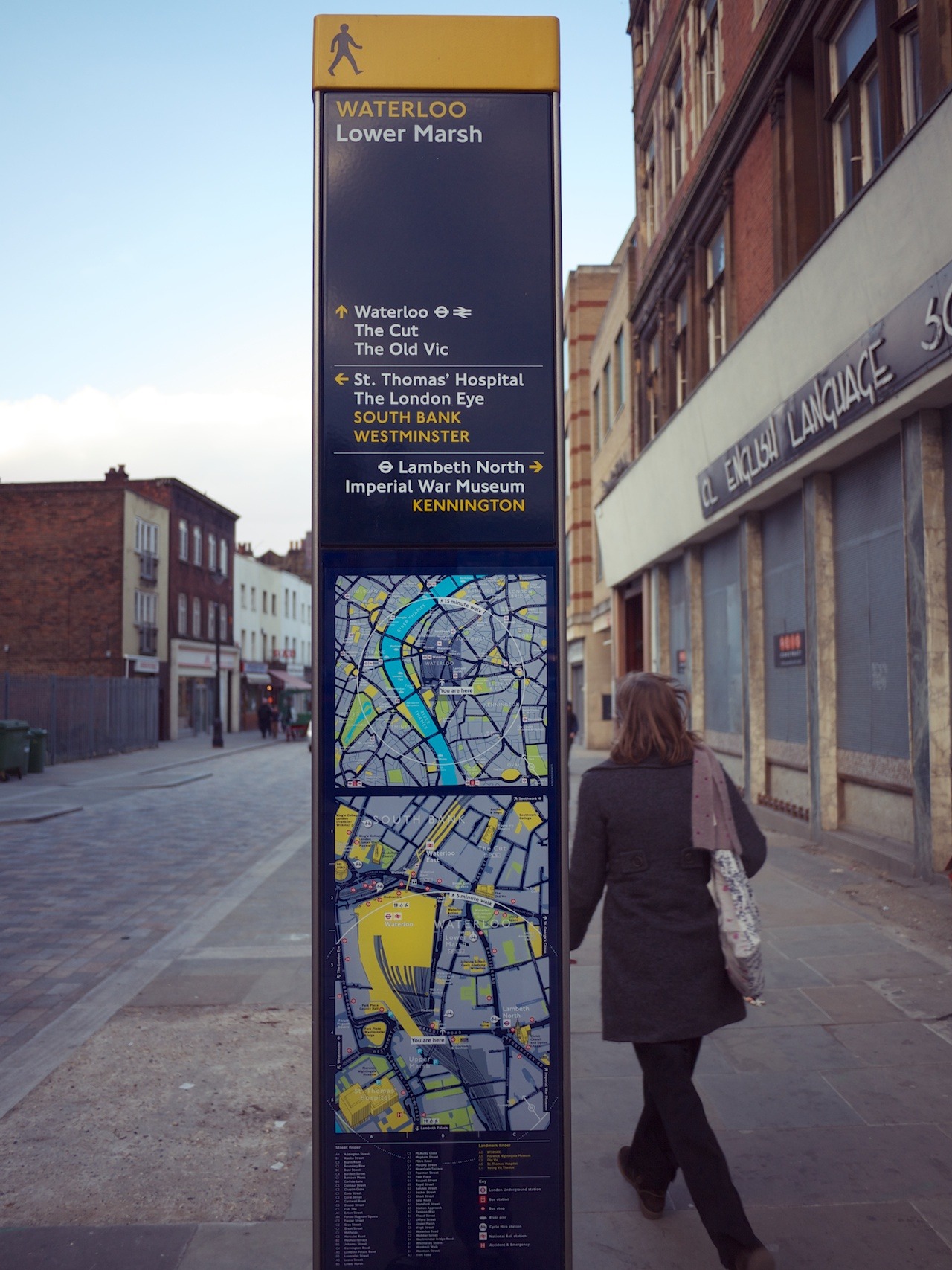 I love these street maps in London. They are everywhere. And aligned the way you&rsquo;re looking, they&rsquo;re super easy to read, and hence getting around town is a breeze.