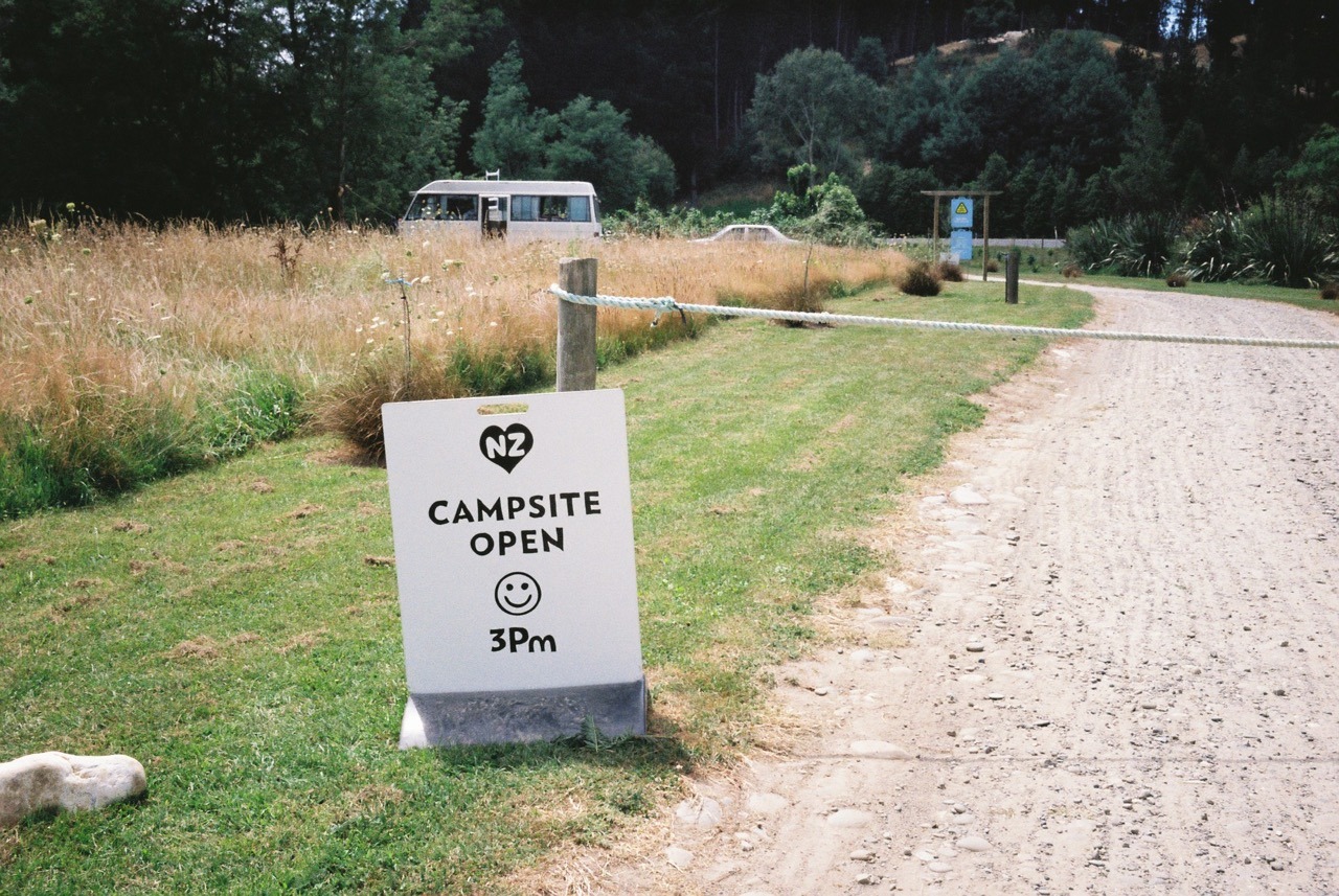 Visiting Don and Rankers&rsquo; Koha Campground near Motueka. Travellers can stay here for free in exchange for leaving some reviews for the Rankers homepage.