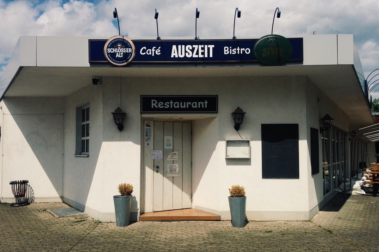 126/365: Auszeit. Caf&eacute; &ndash; Bistro &ndash; Restaurant. &hellip;and everyone&rsquo;s favourite font.