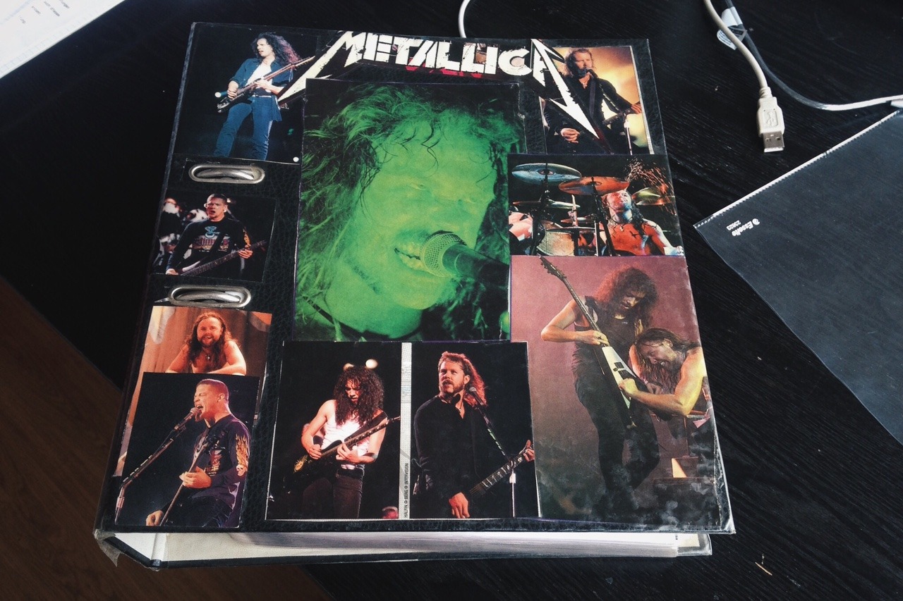 122/365: While clearing out some stuff today, I came across the self-made Metallica guitar tablature book I made as a teenager. I was quite the fan! :-) It still had to go&hellip;